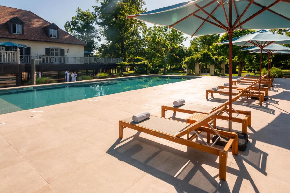 Chateau De Germigney