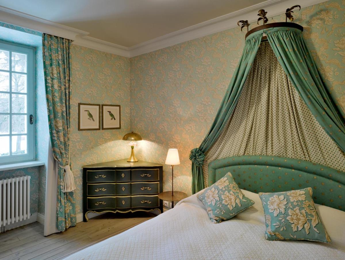 Chateau De Germigney