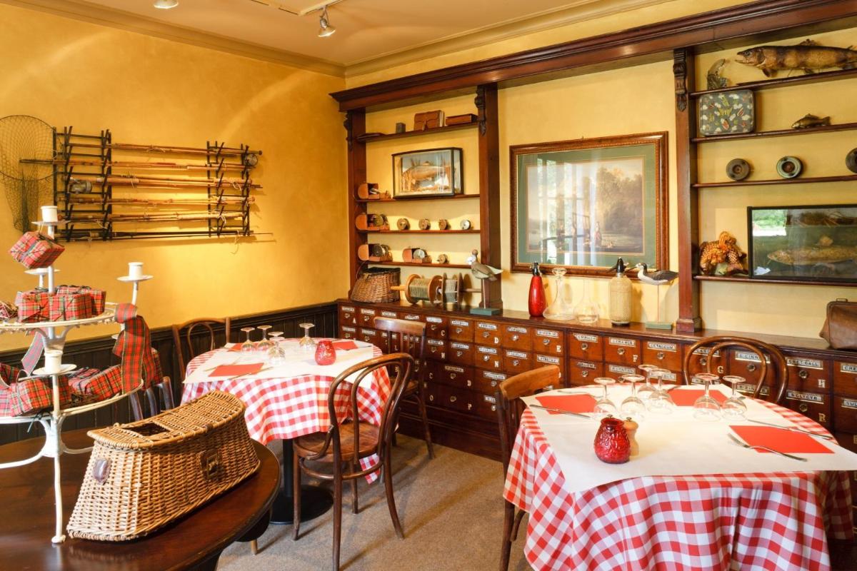 Chateau De Germigney