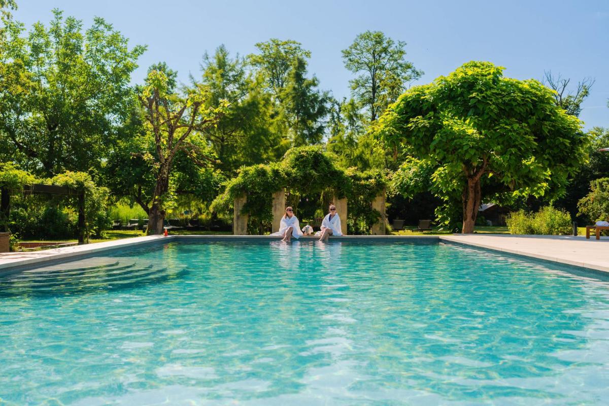 Chateau De Germigney