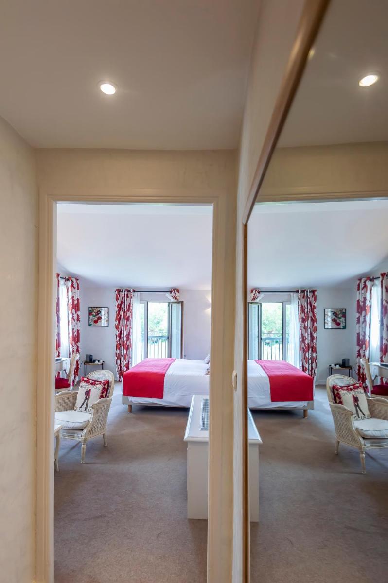 Hôtel Golf & Spa Château de la Bégude The Originals Collection