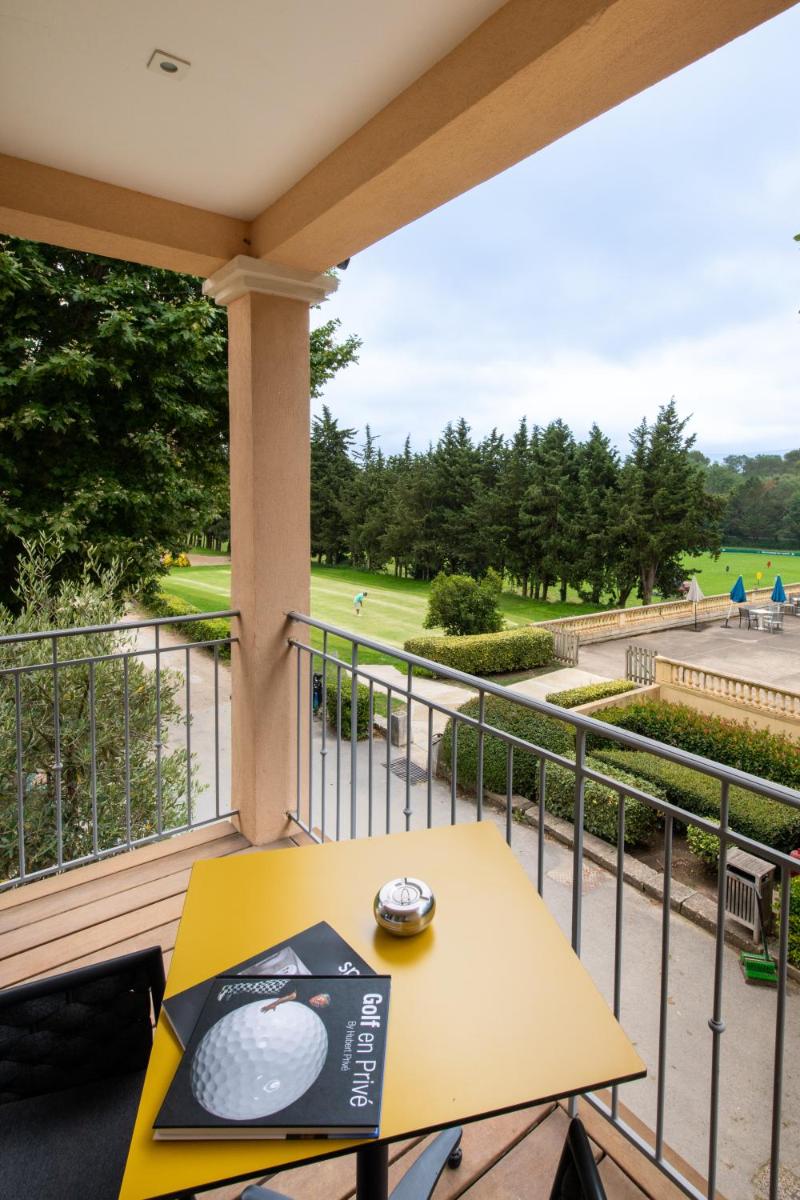 Hôtel Golf & Spa Château de la Bégude The Originals Collection