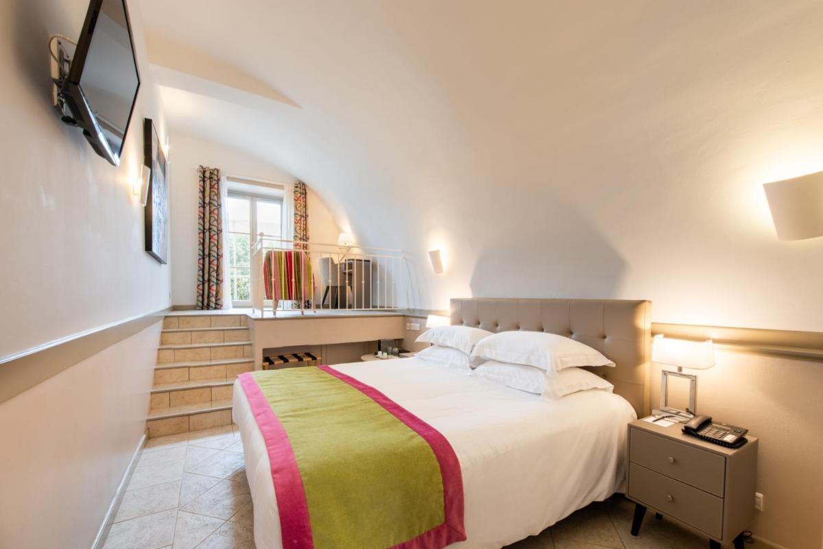 Hôtel Golf & Spa Château de la Bégude The Originals Collection