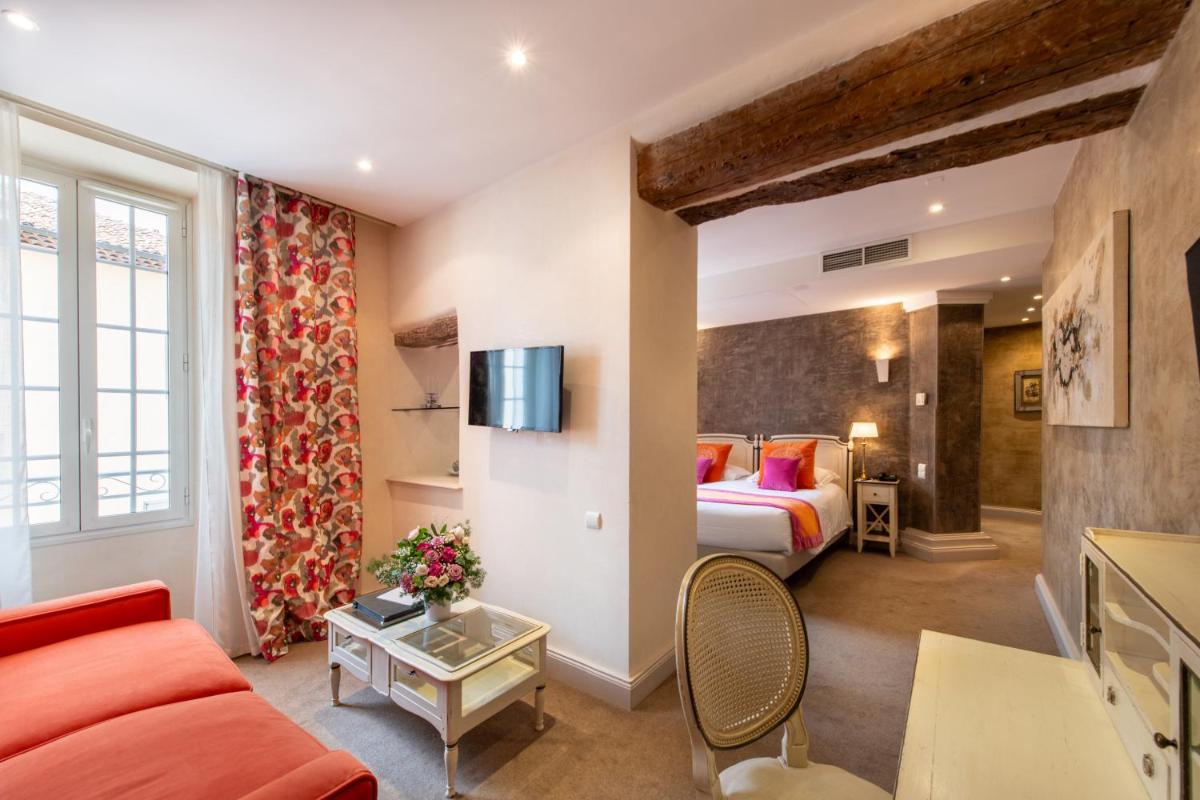 Hôtel Golf & Spa Château de la Bégude The Originals Collection