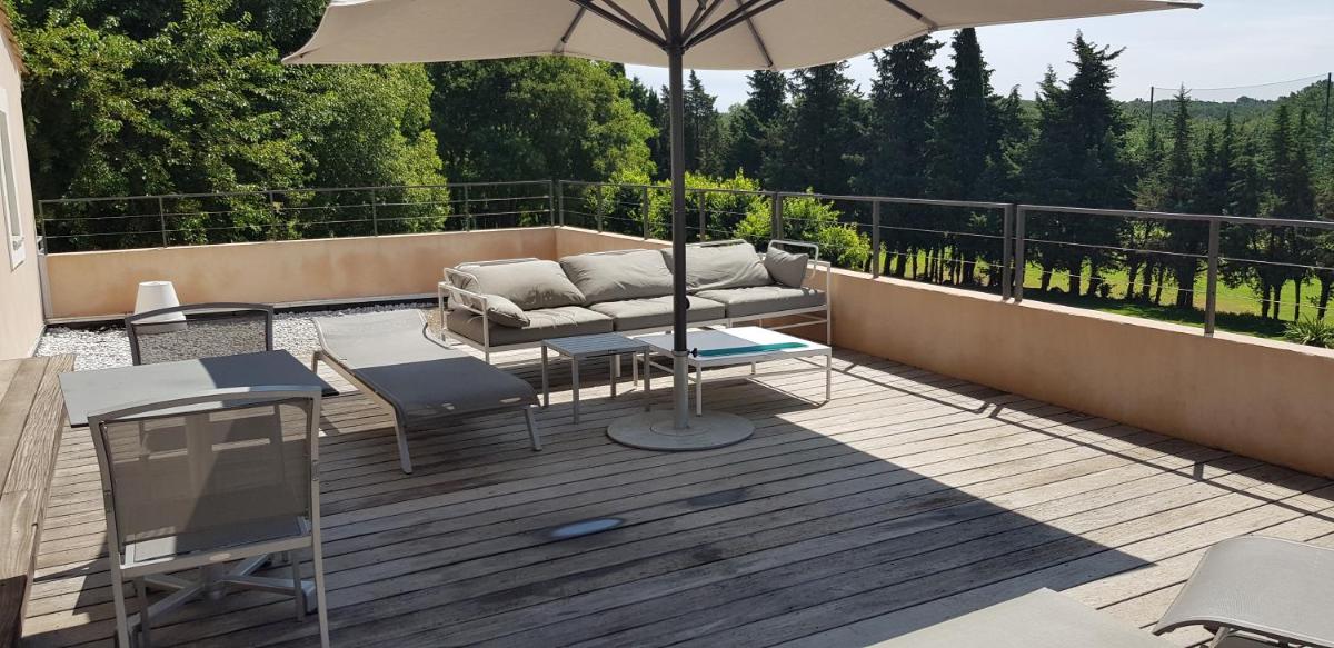 Hôtel Golf & Spa Château de la Bégude The Originals Collection