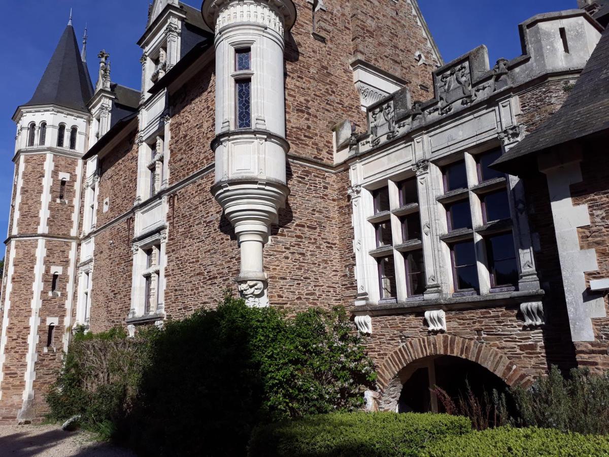 Château De La Colaissière