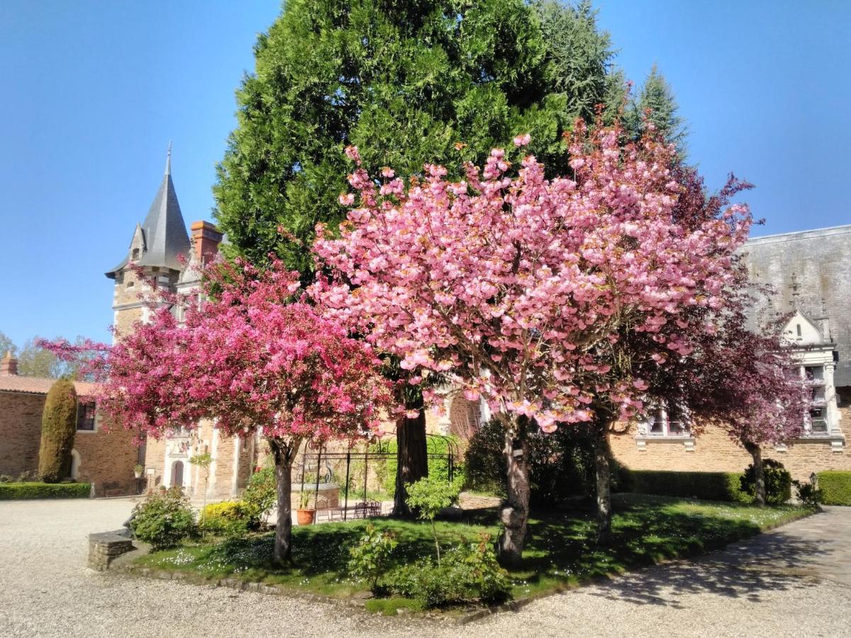 Château De La Colaissière