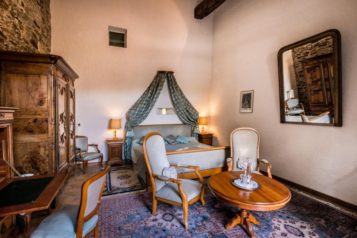 Château De La Colaissière