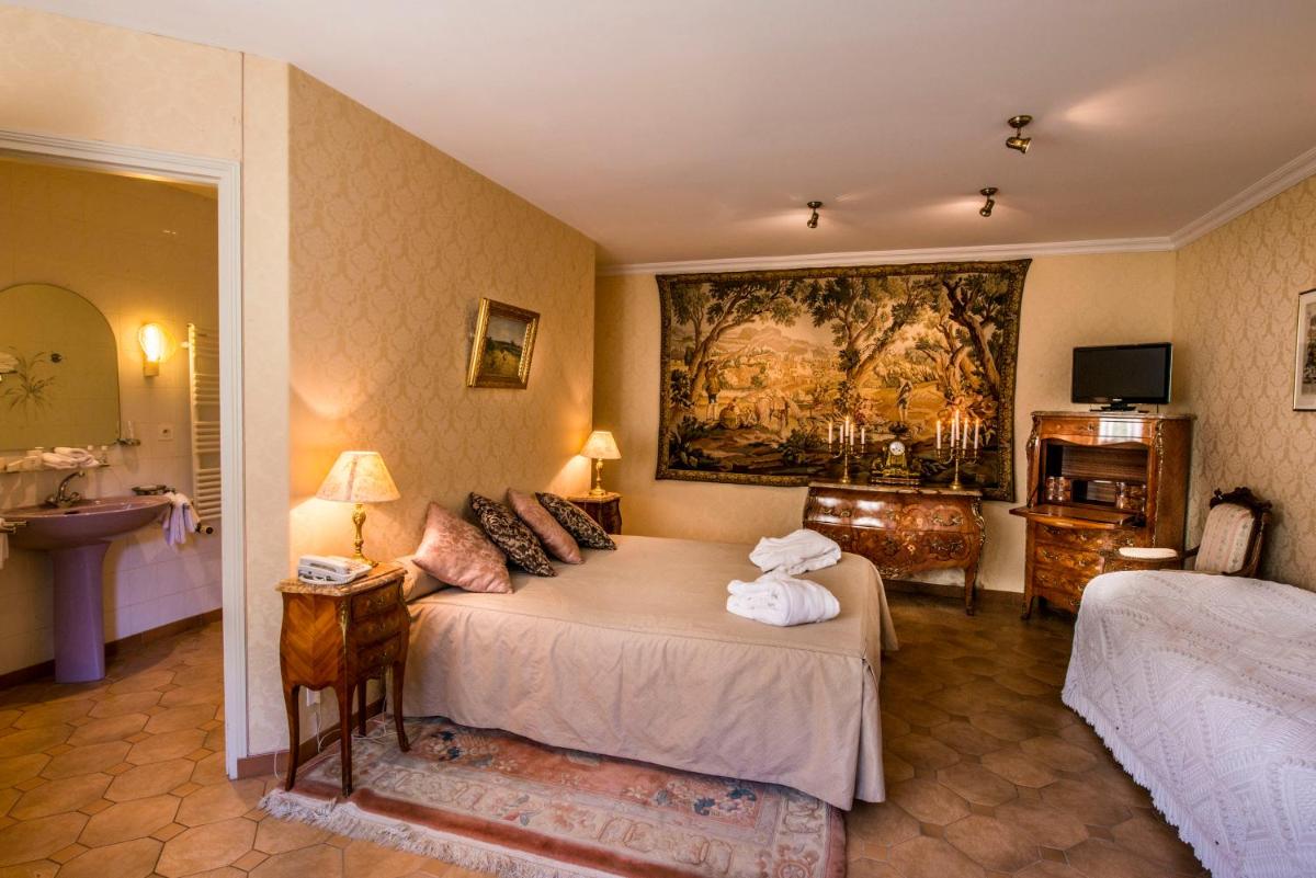 Château De La Colaissière