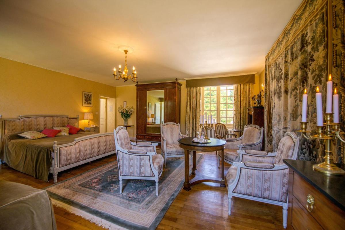 Château De La Colaissière