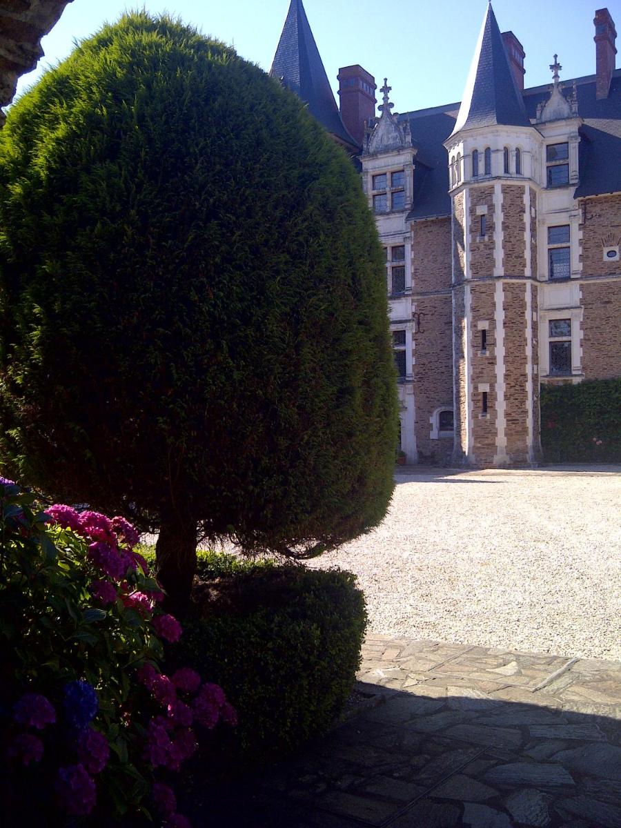 Château De La Colaissière