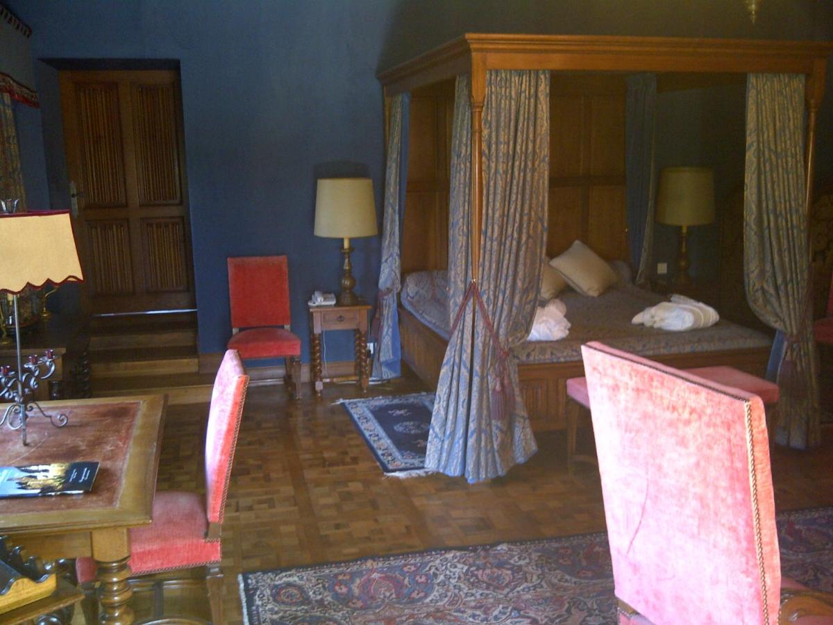 Château De La Colaissière