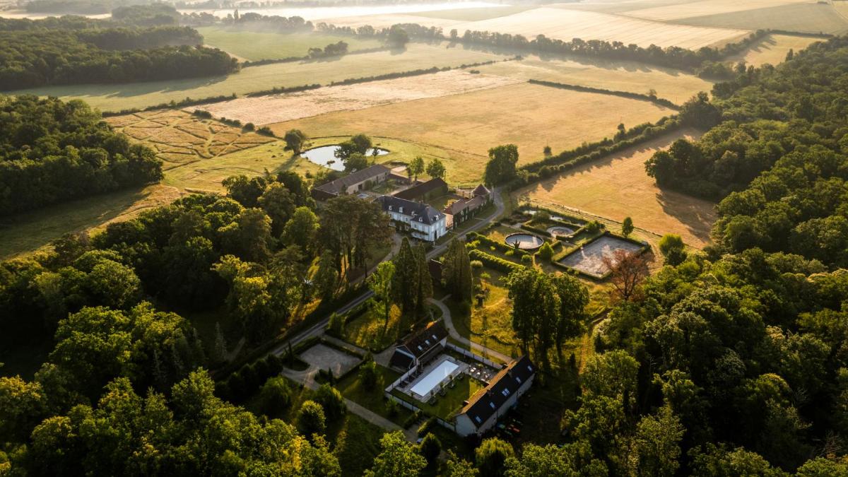 Chateau De La Resle - Design Hotels