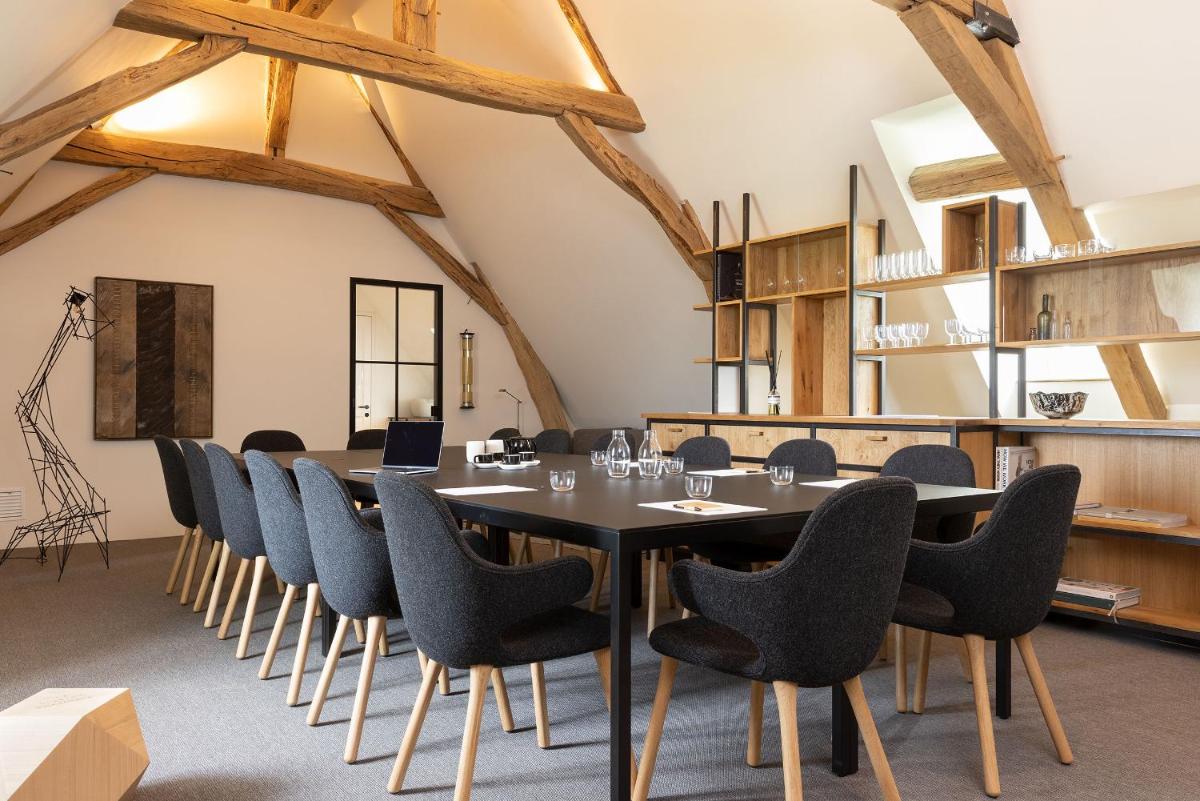 Chateau De La Resle - Design Hotels