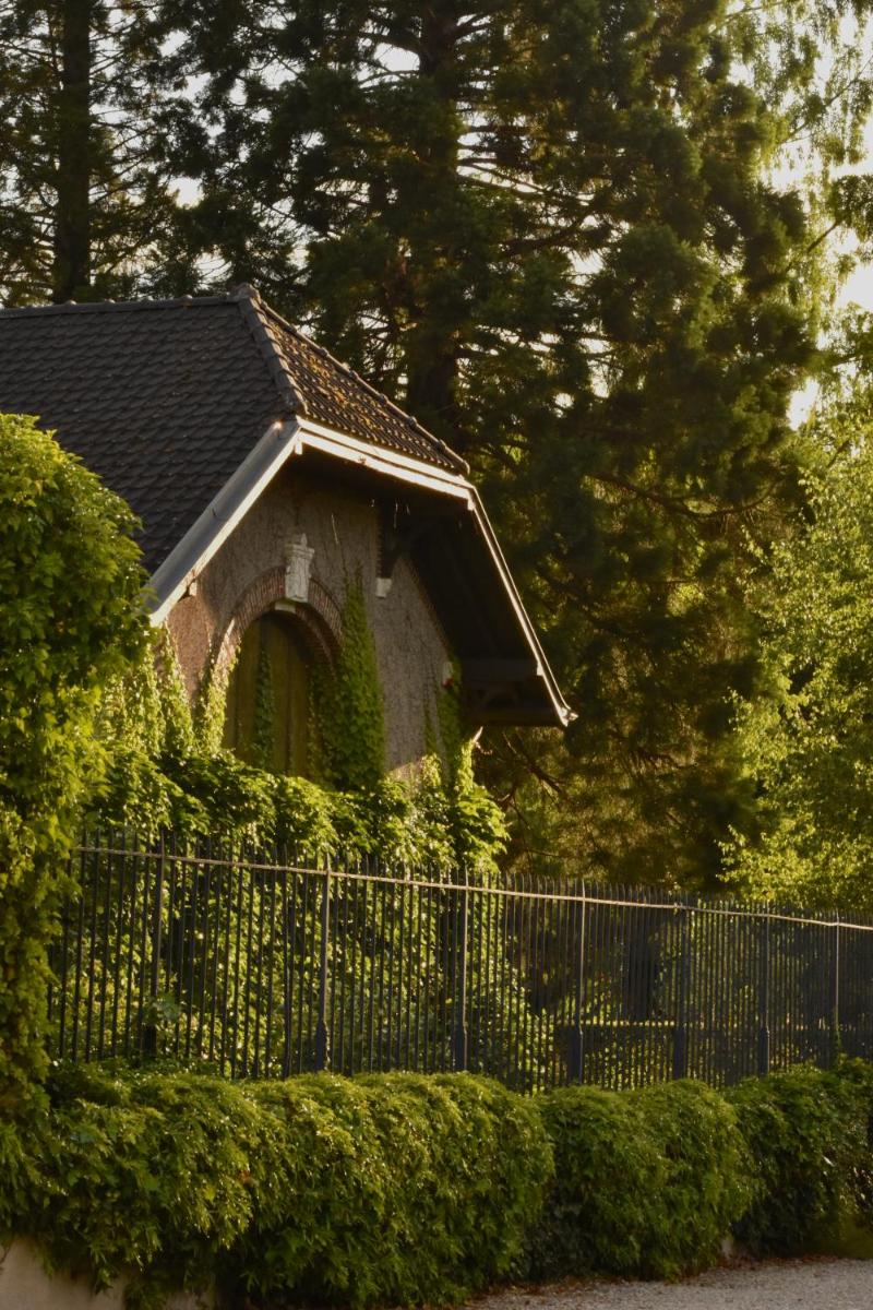 Chateau De La Resle - Design Hotels