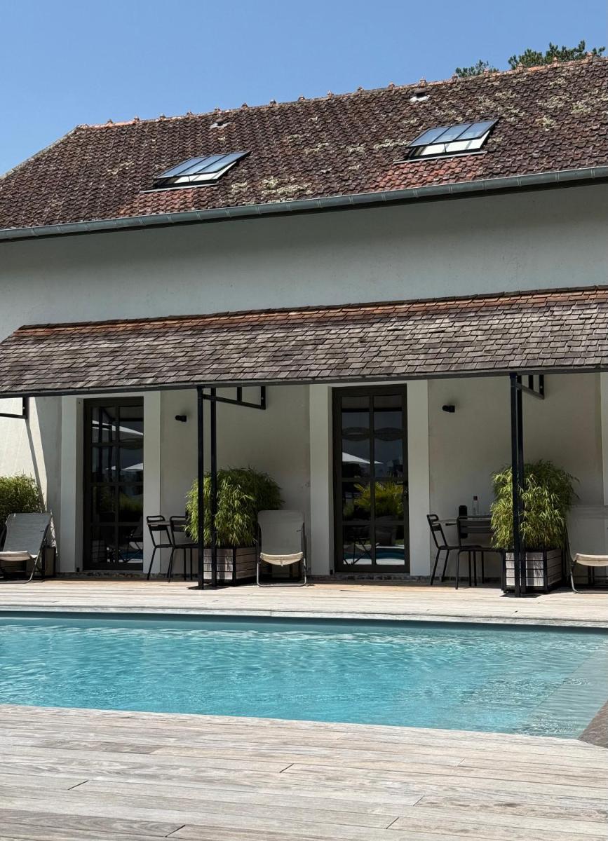 Chateau De La Resle - Design Hotels