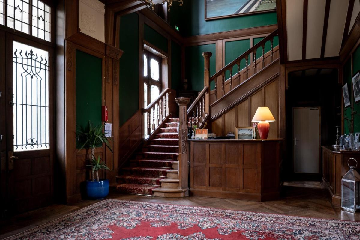 Château De L'aubrière - Teritoria