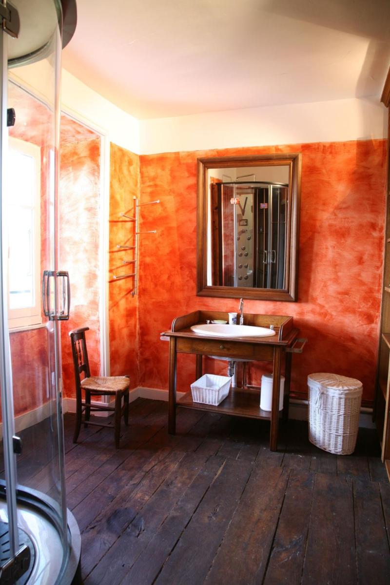 Château de Marèges Bed and Breakfast