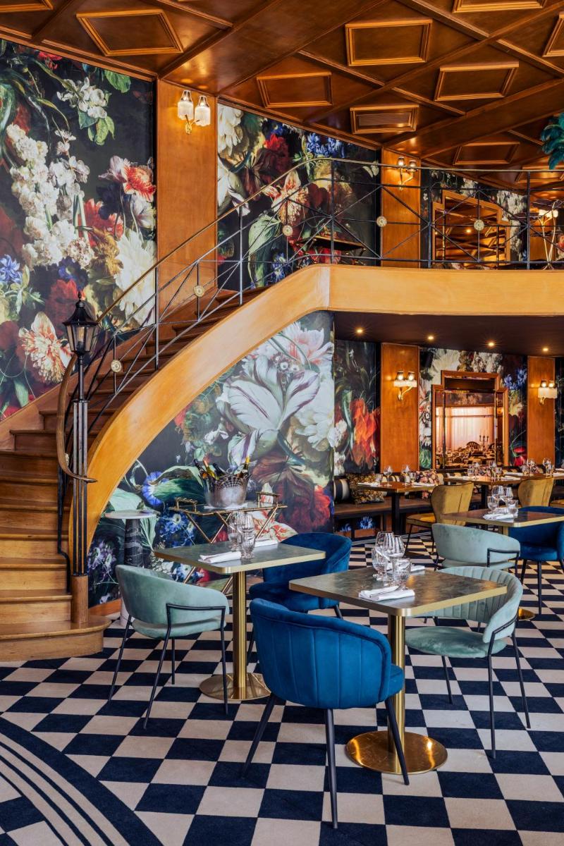 Château Jeanne & The Forest - Château de Montvillargenne