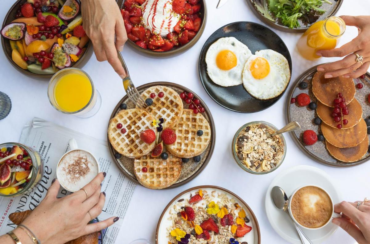 Château Jeanne & The Forest - Château de Montvillargenne