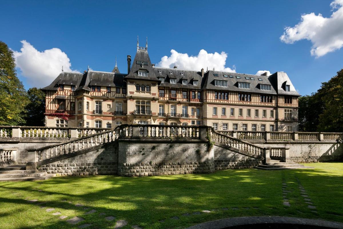 Château Jeanne & The Forest - Château de Montvillargenne