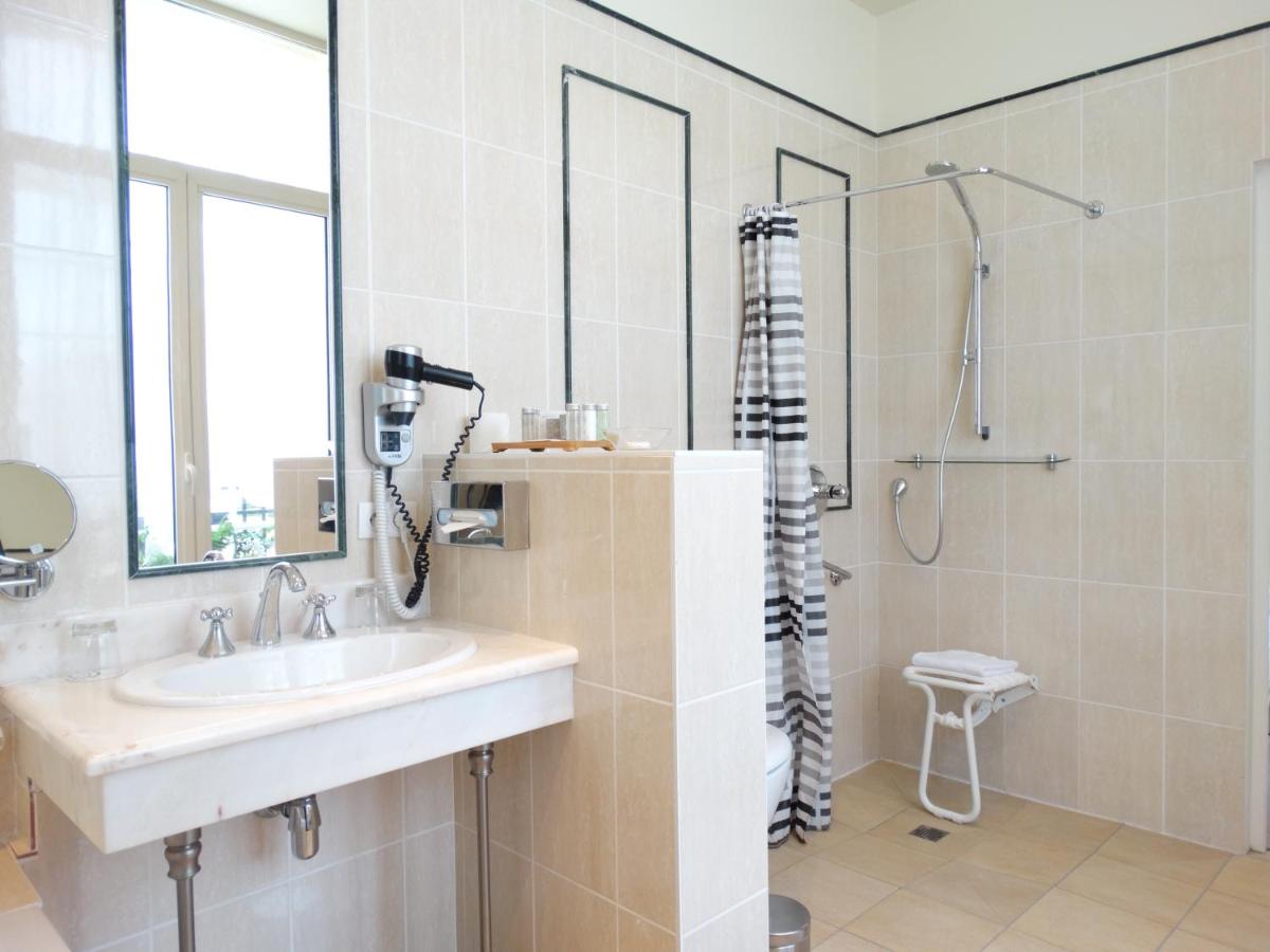 Chateau De Rilly - Les Collectionneurs