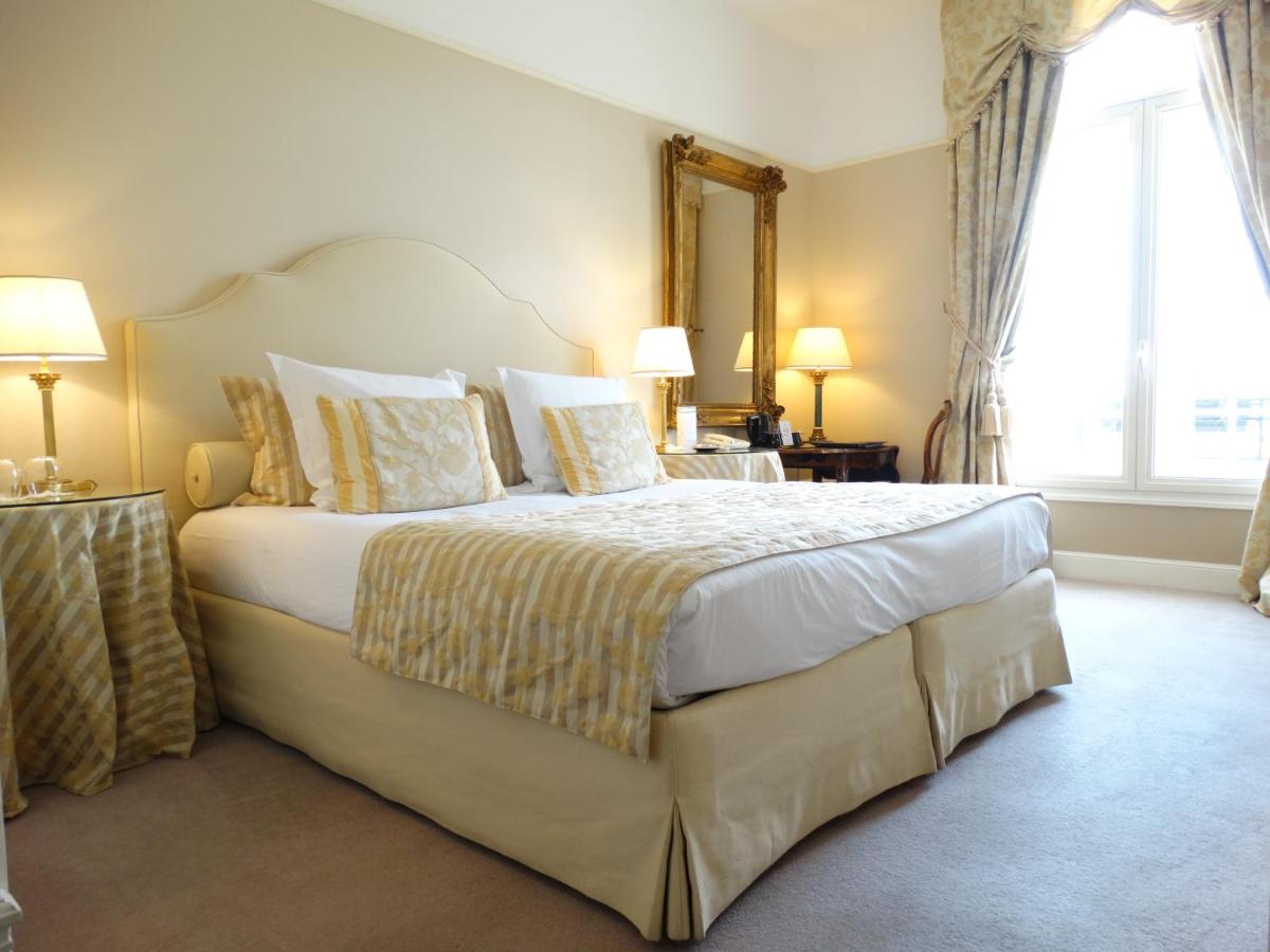 Chateau De Rilly - Les Collectionneurs