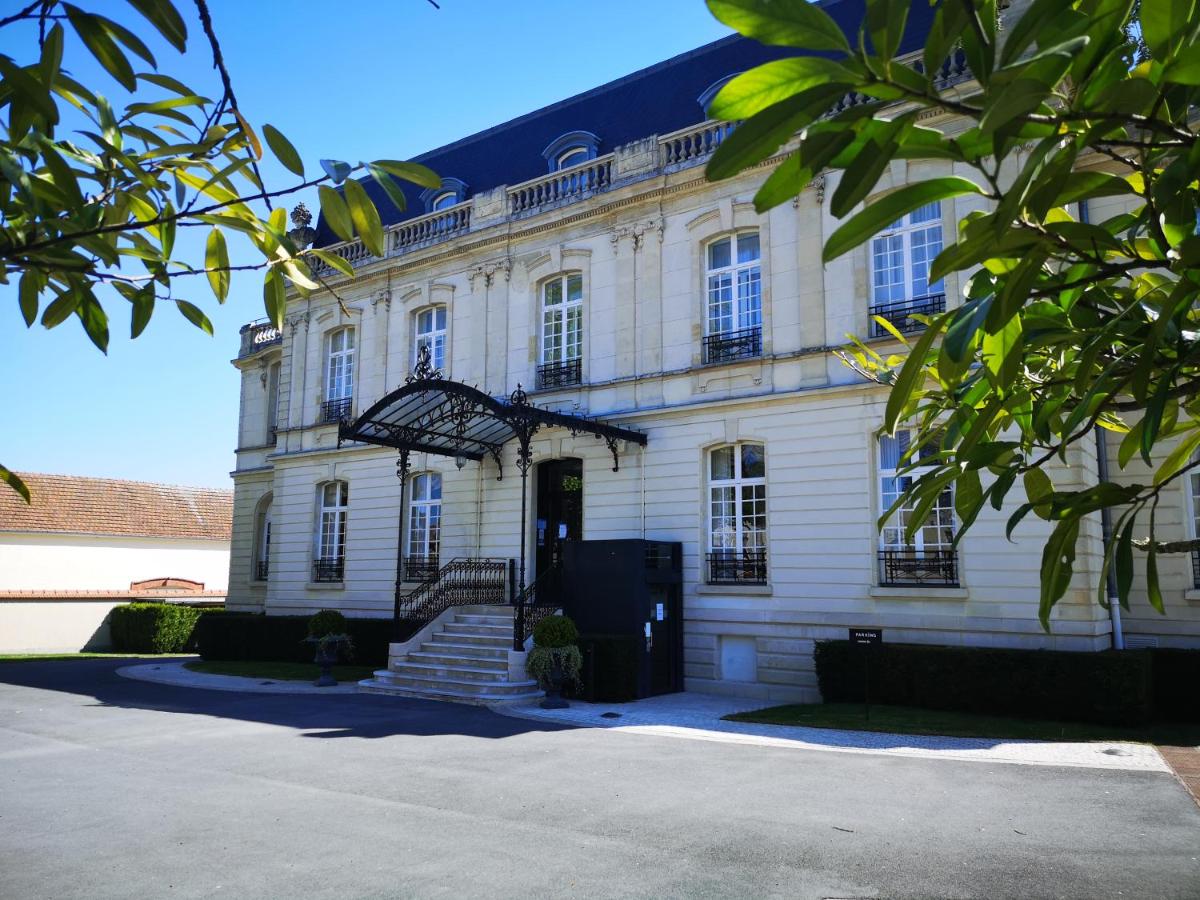 Chateau De Rilly - Les Collectionneurs