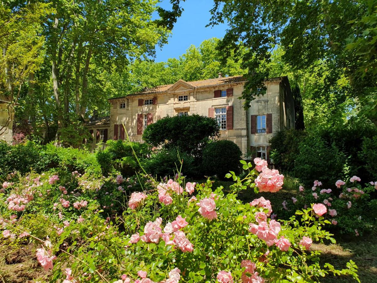 Chateau De Roussan