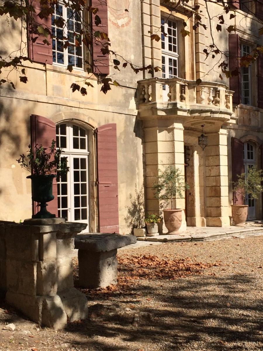 Chateau De Roussan
