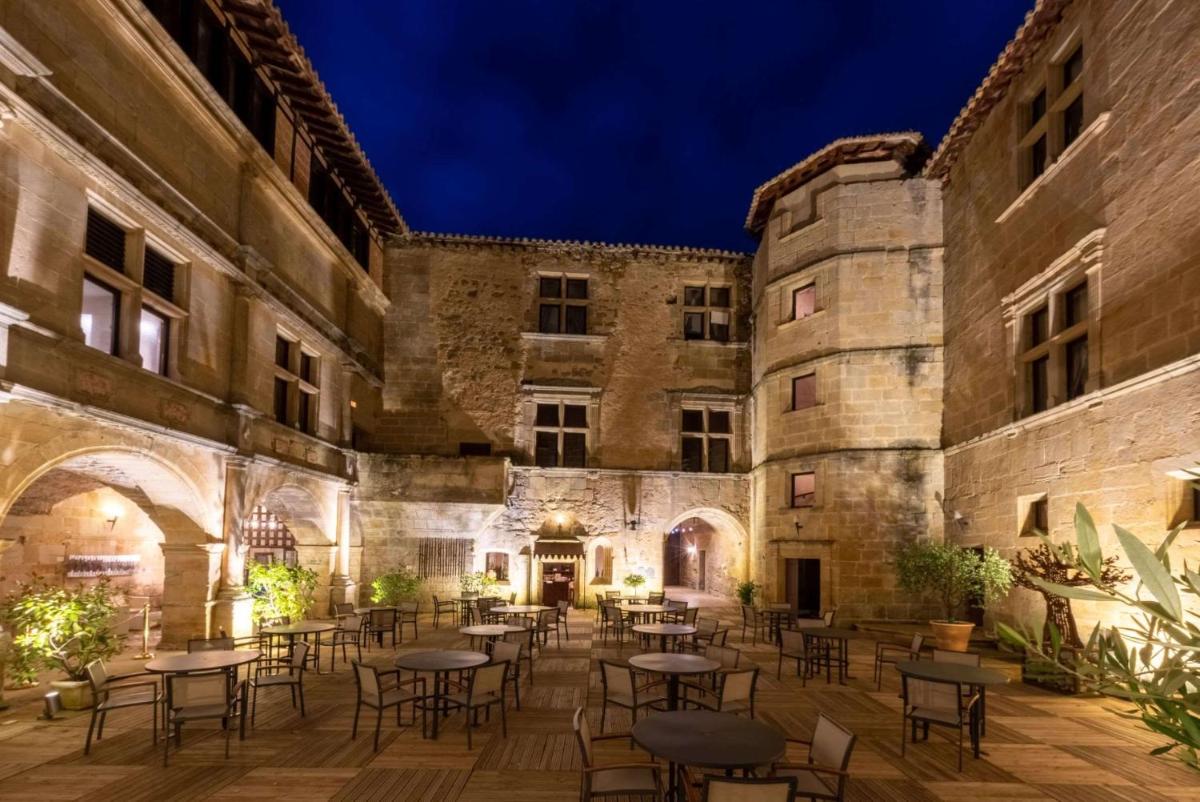 Chateau des Ducs de Joyeuse, BW Signature Collection