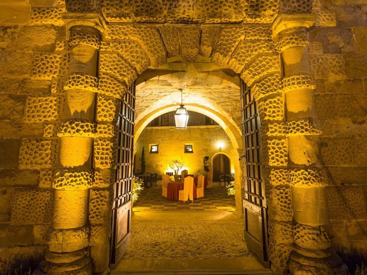 Chateau des Ducs de Joyeuse, BW Signature Collection