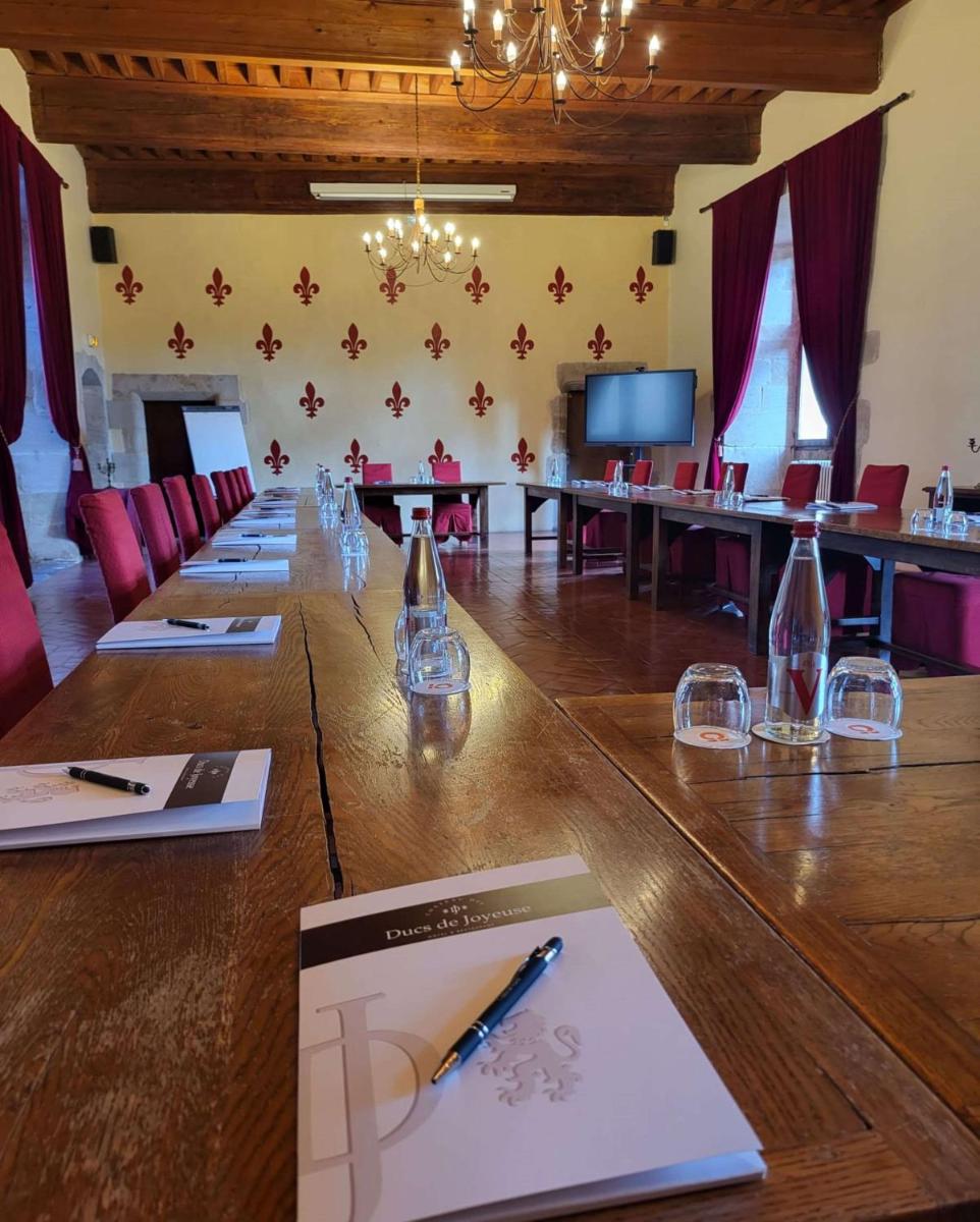 Chateau des Ducs de Joyeuse, BW Signature Collection