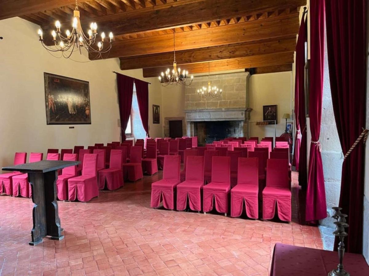 Chateau des Ducs de Joyeuse, BW Signature Collection