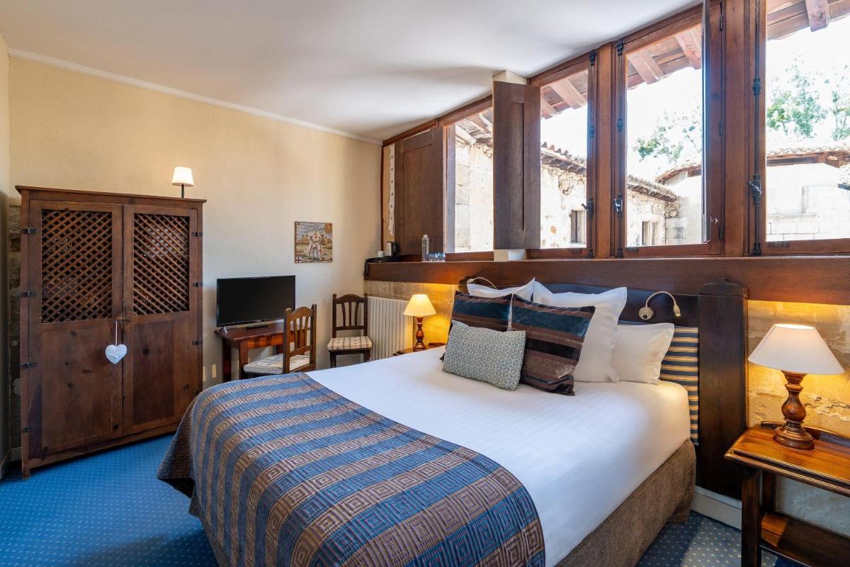 Chateau des Ducs de Joyeuse, BW Signature Collection