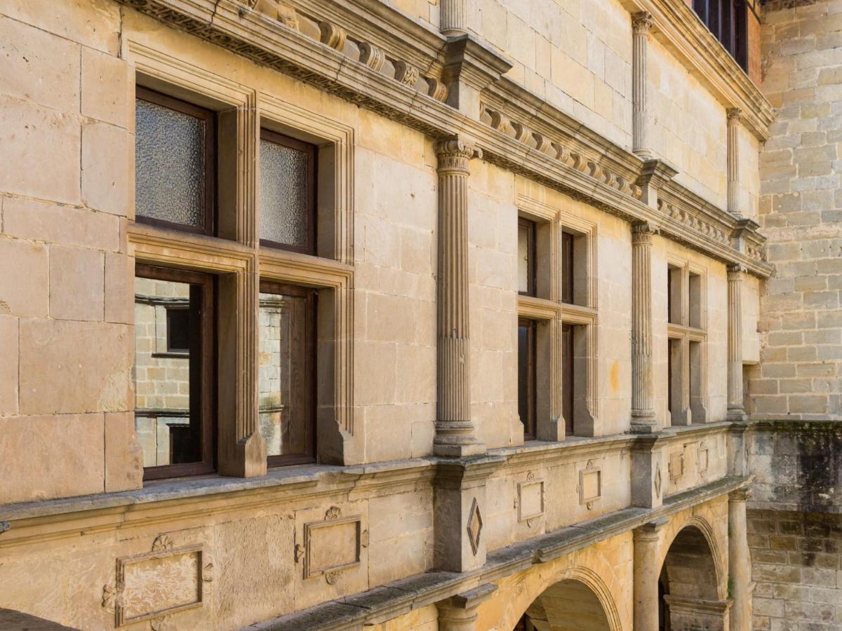 Chateau des Ducs de Joyeuse, BW Signature Collection