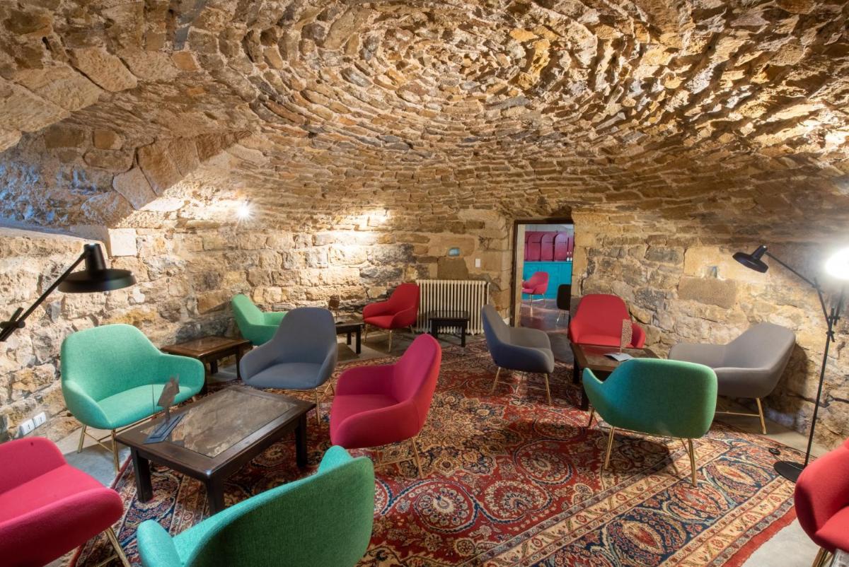 Chateau des Ducs de Joyeuse, BW Signature Collection