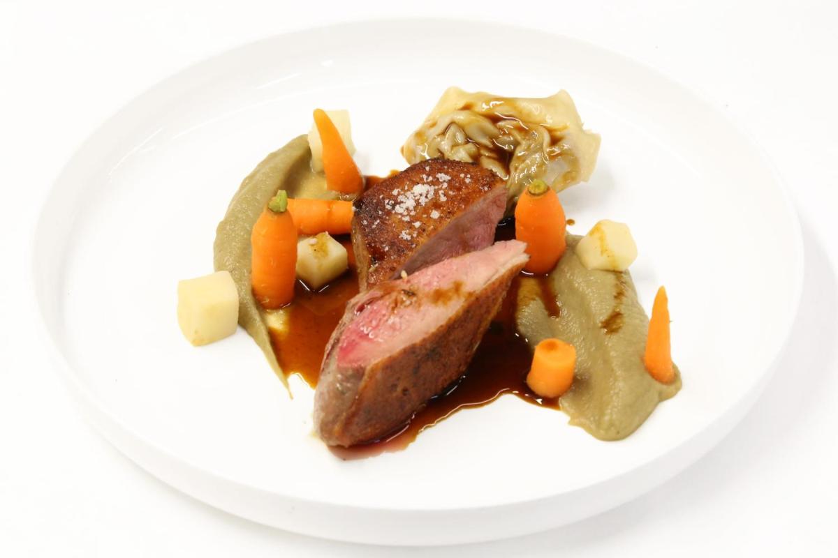 Chateau des Ducs de Joyeuse, BW Signature Collection