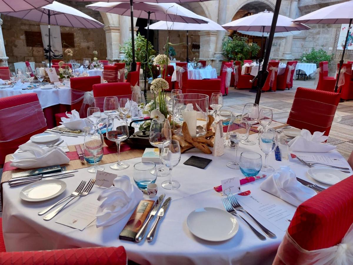 Chateau des Ducs de Joyeuse, BW Signature Collection