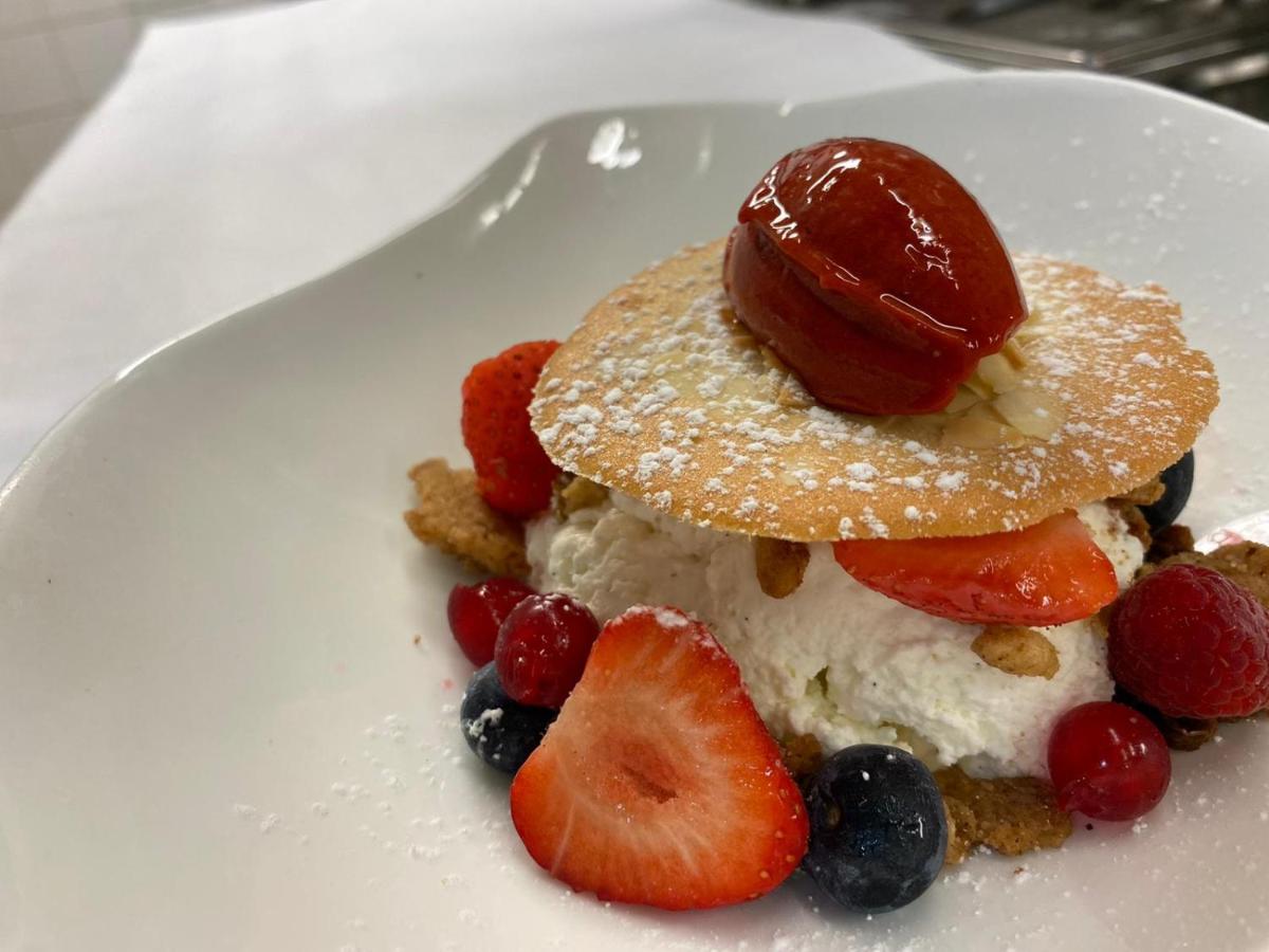 Chateau des Ducs de Joyeuse, BW Signature Collection