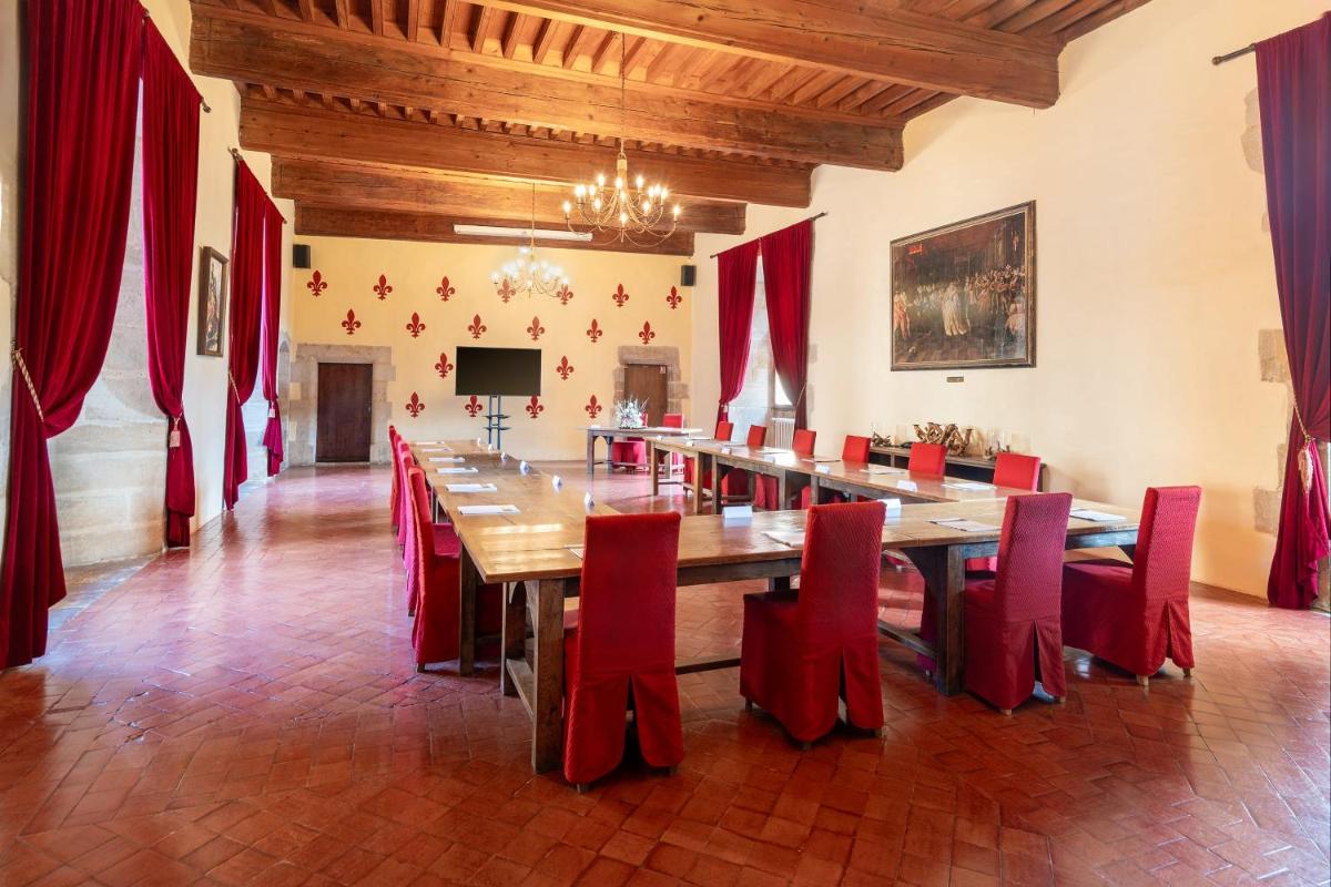 Chateau des Ducs de Joyeuse, BW Signature Collection