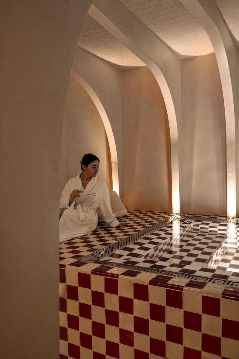 Château des Fleurs Hôtel & Spa Paris