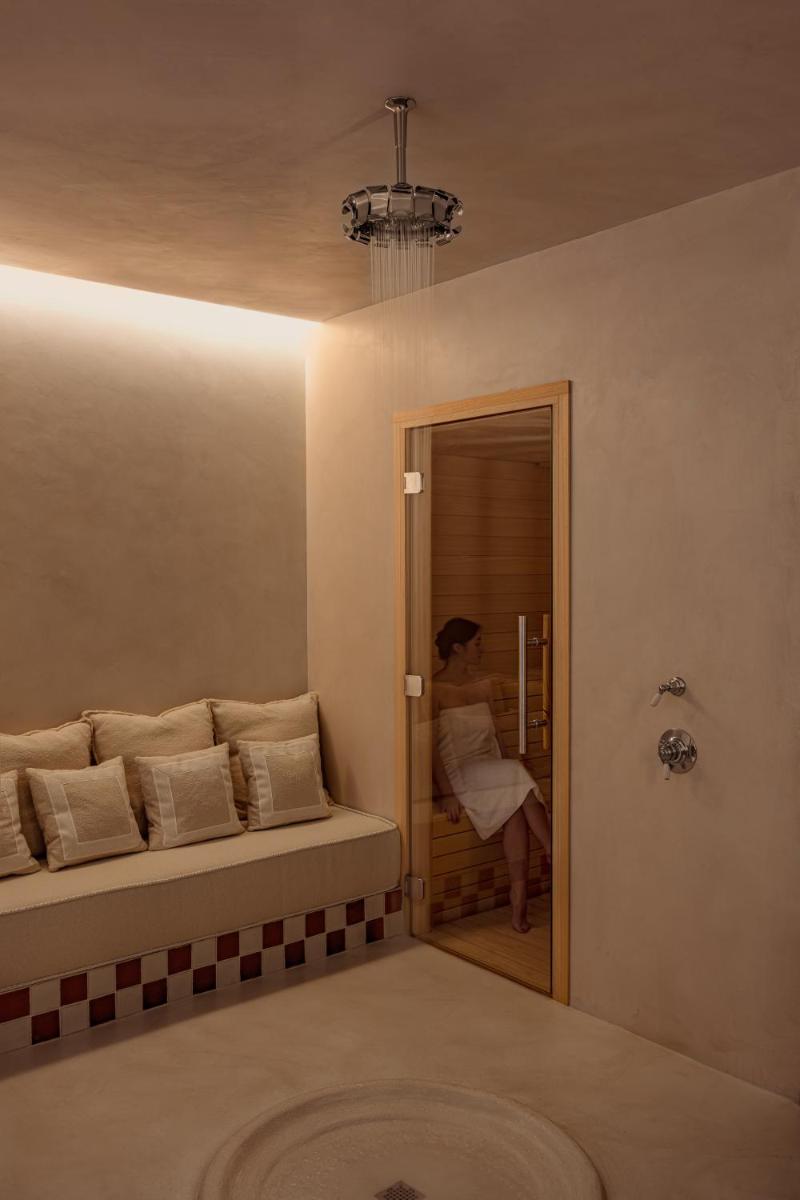 Château des Fleurs Hôtel & Spa Paris