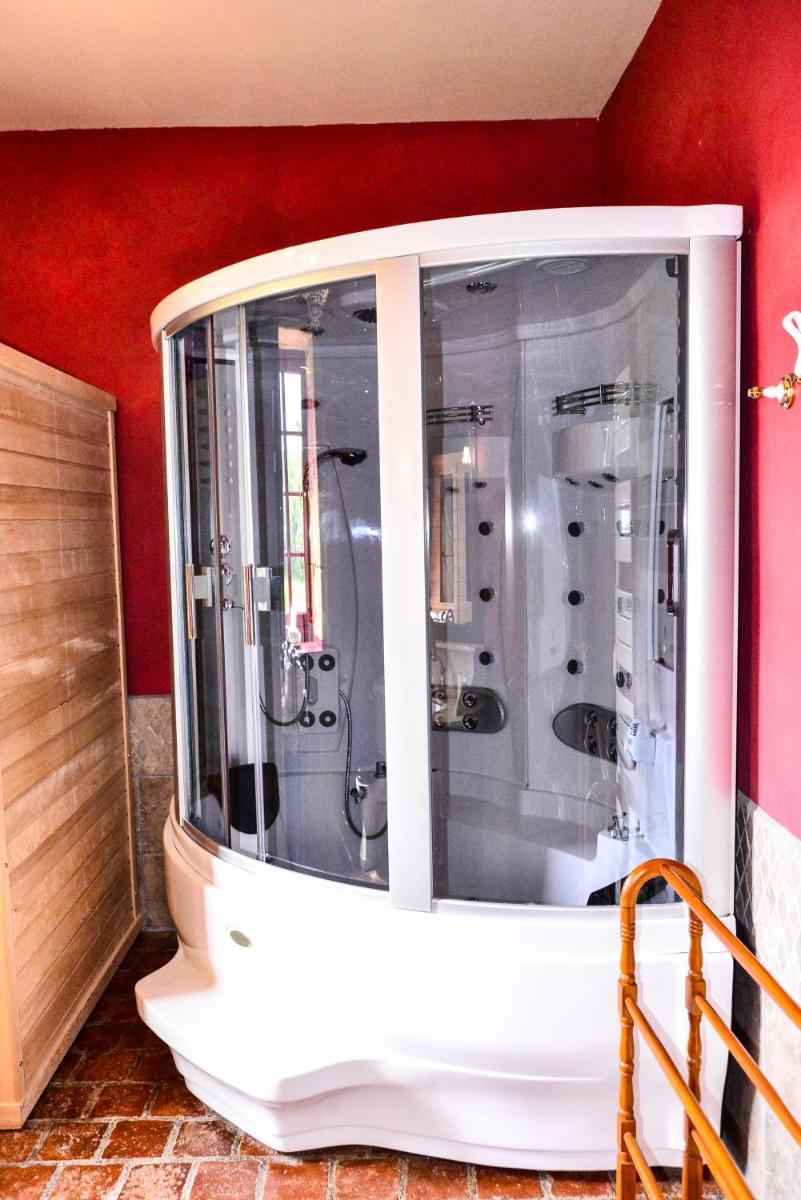 Chateau d'Origny, Chambres d'hotes et Restaurant Gastronomique