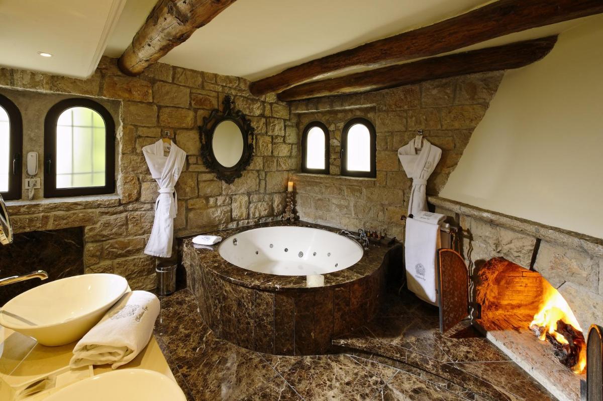 Chateau Eza