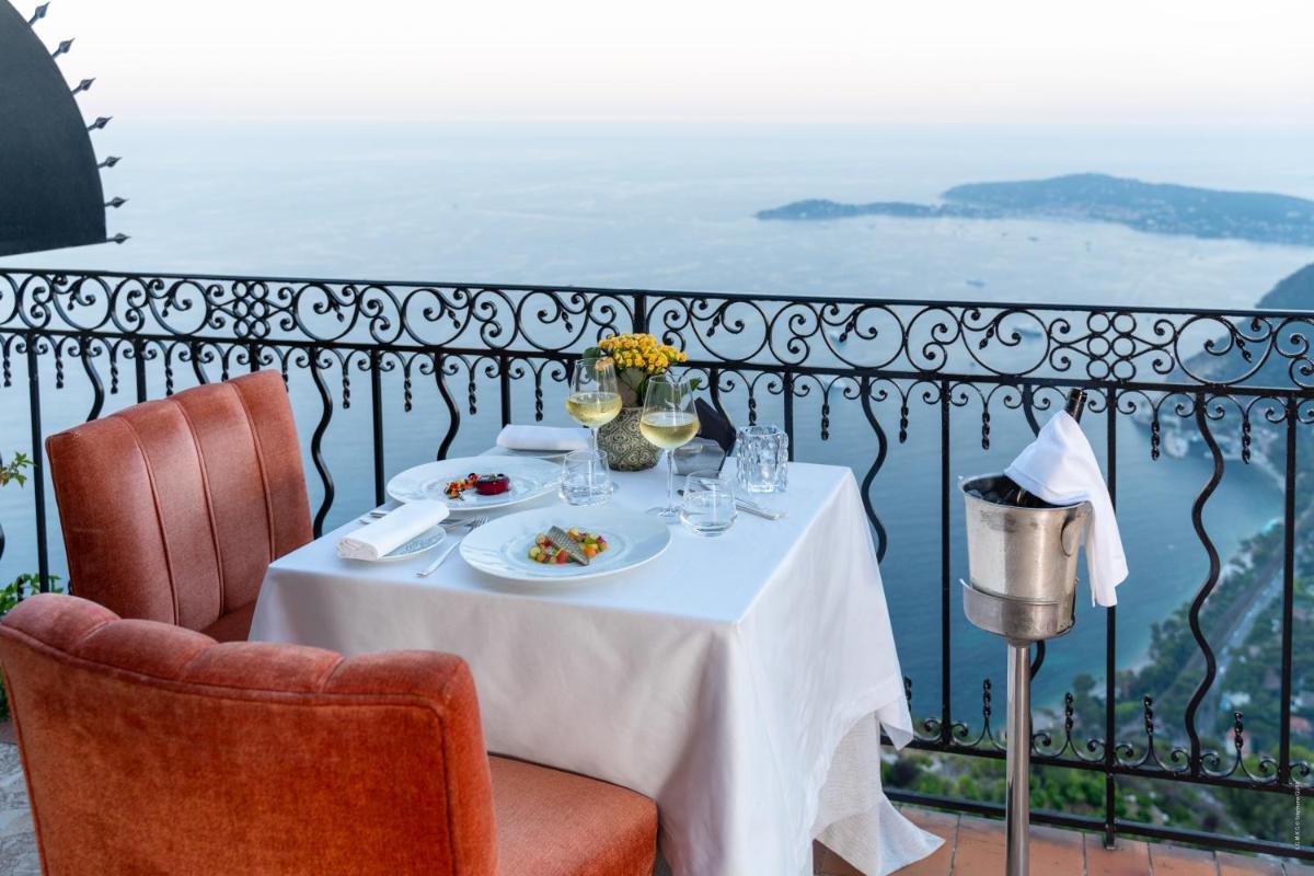 Chateau Eza