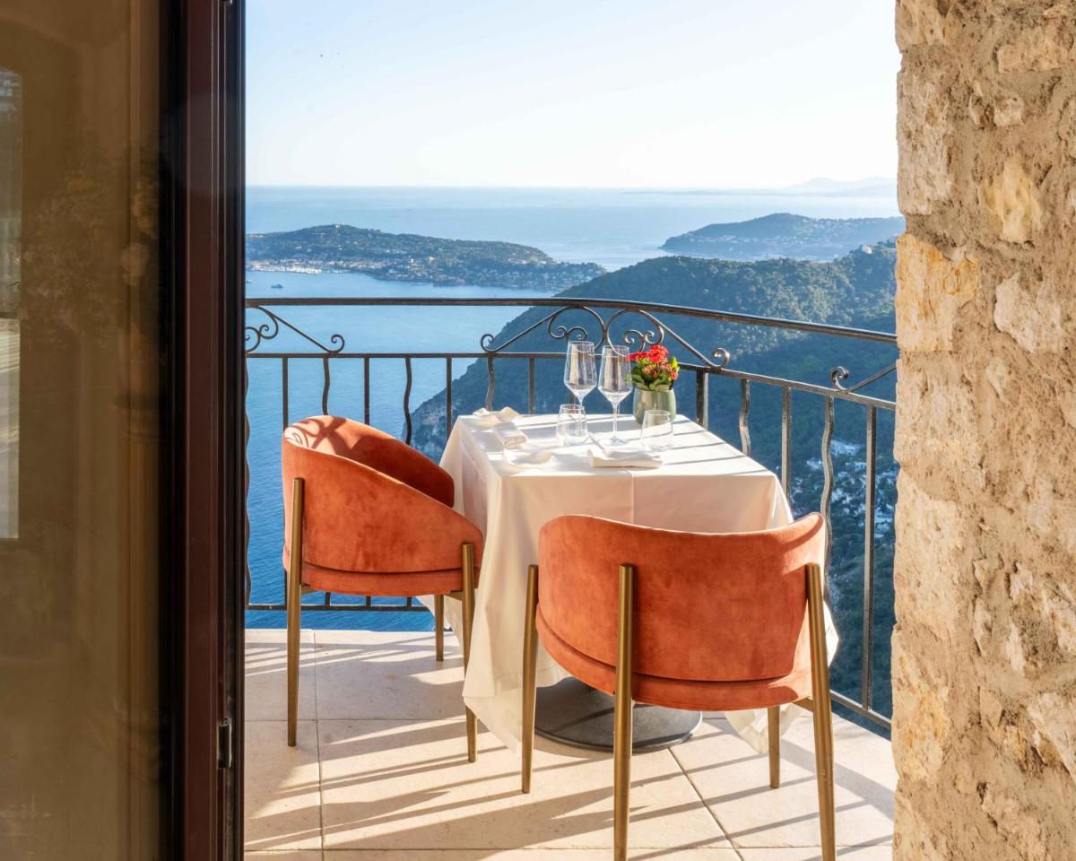 Chateau Eza