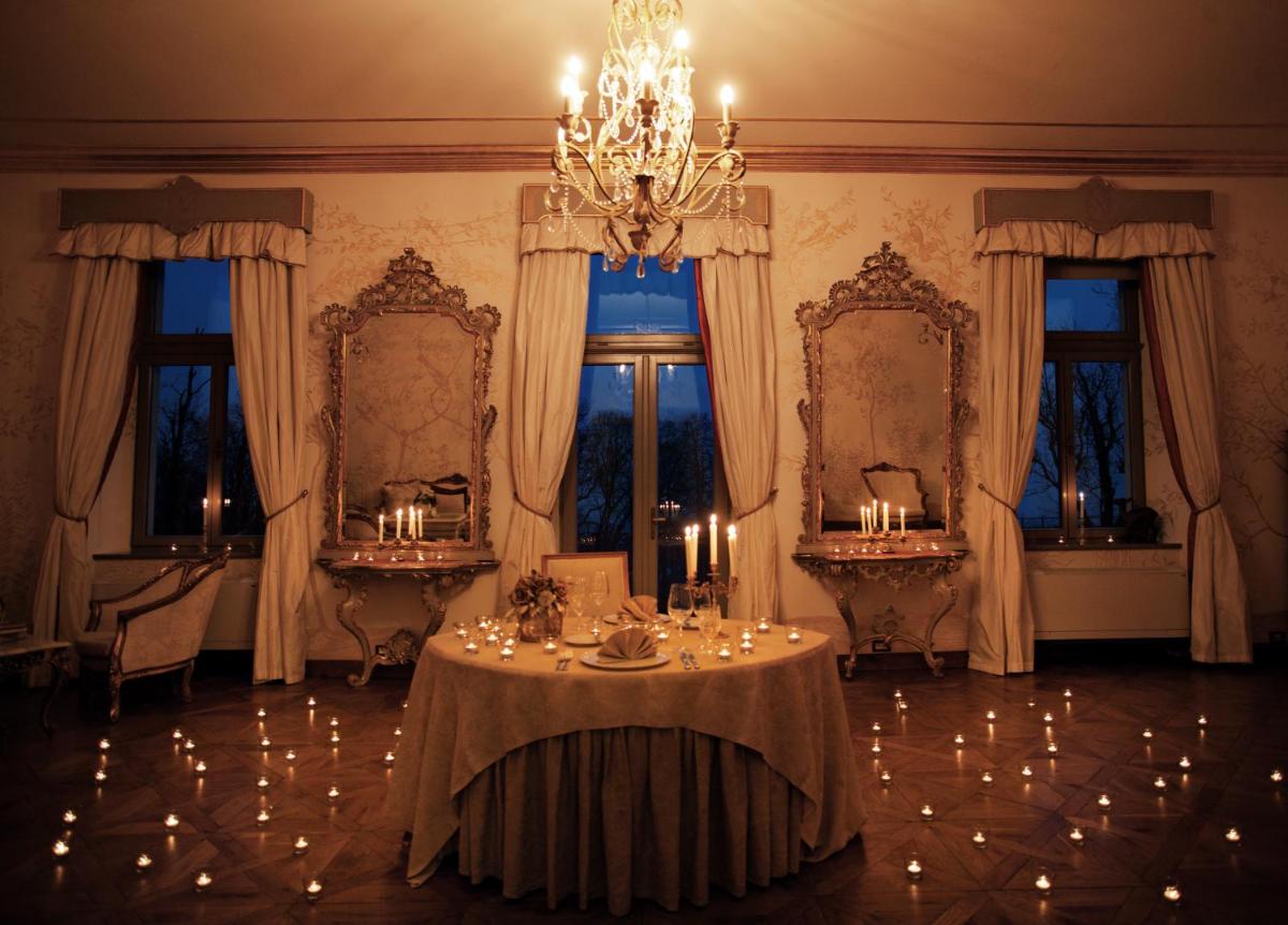 Chateau Mcely