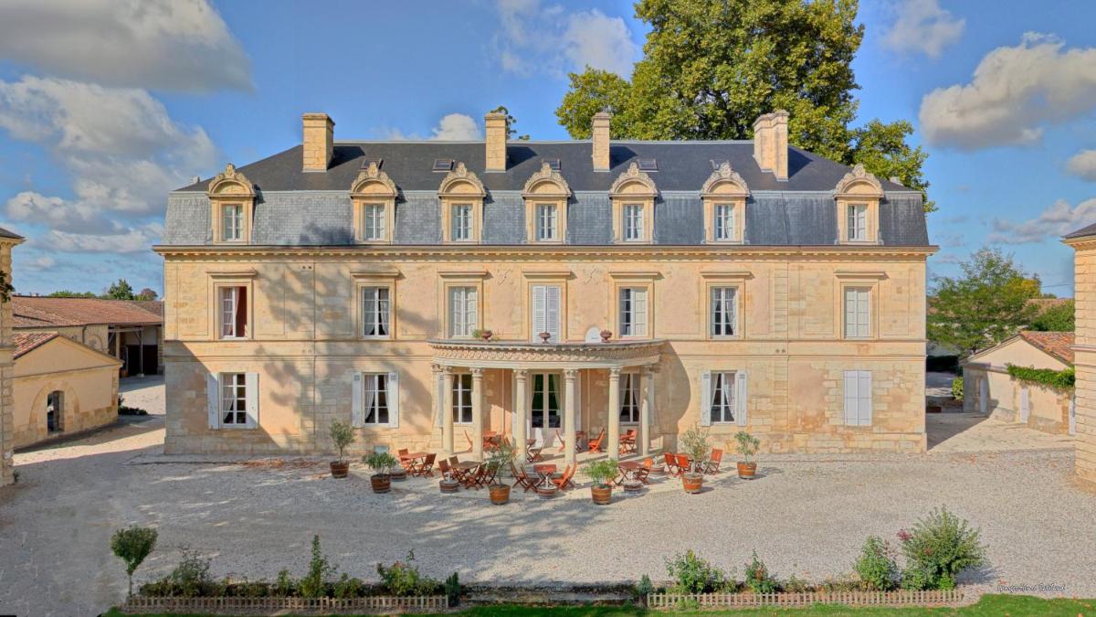 Chateau Pomys