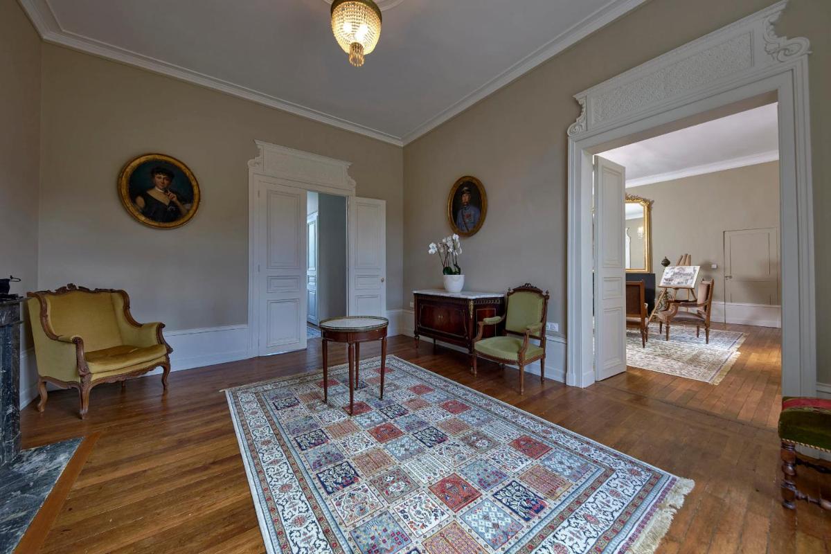 Chateau Vary